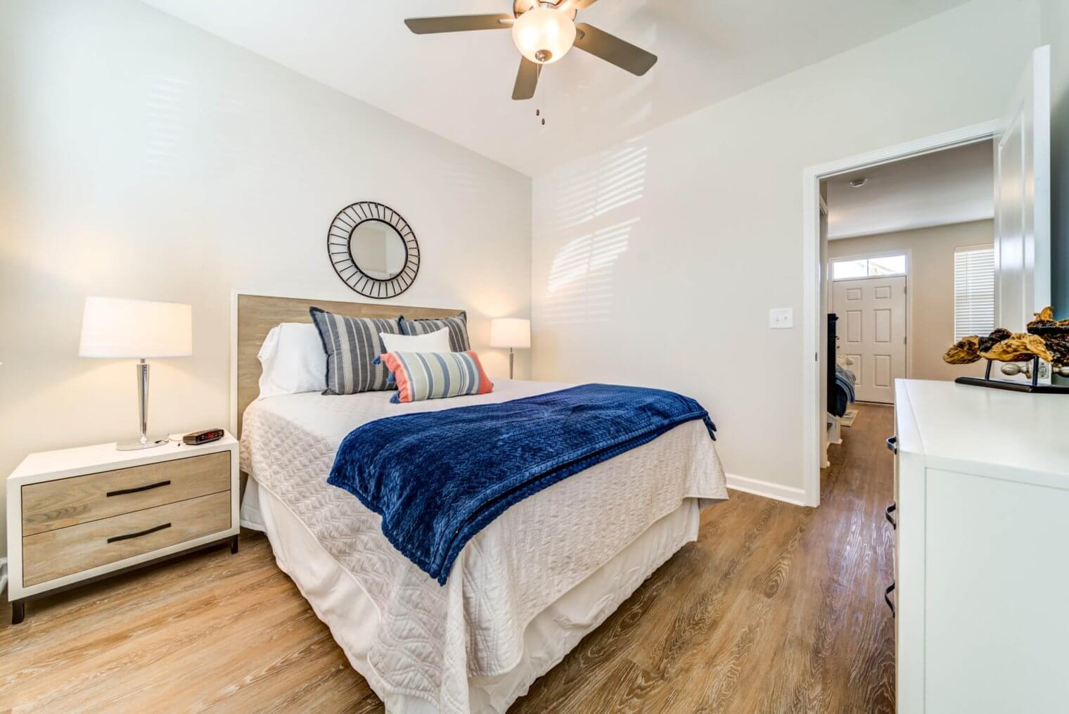 seaglass cottage apartment homes poi 002 edit